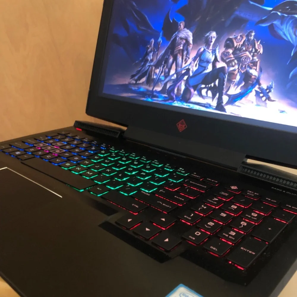 Gaming Laptop HP OMEN 15.6″ FHD , Windows 11, Intel Core i7, NVIDIA